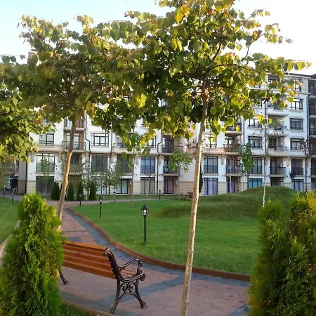 айвазовский парк Apartment Pomorie